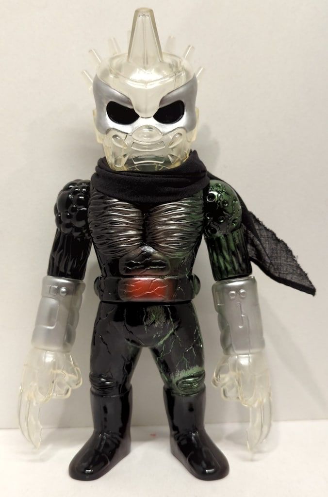 REALHEAD トビデター クリア成型 緑 銀 黒塗装 右胸赤塗装 黒マフラー