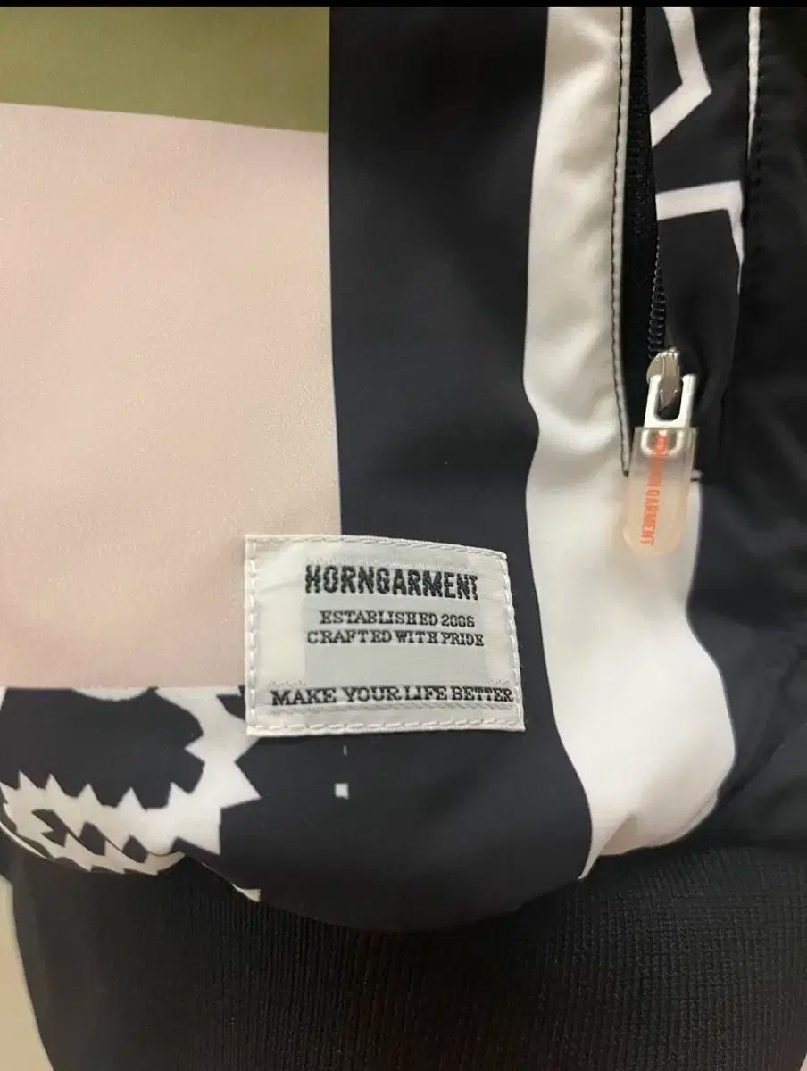 ウィンドブレーカー