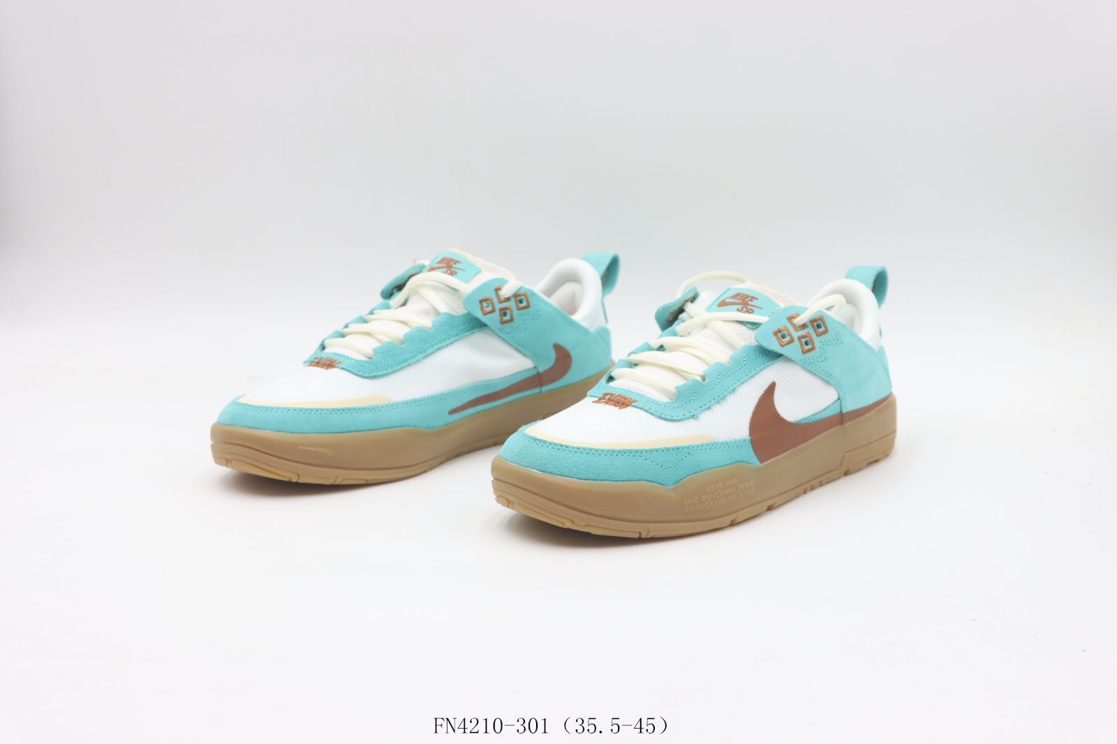 ホワイトブルーブラウン FN4210-301