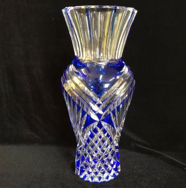 希少 未使用 HOYAクリスタルガラス 花瓶 フラワーベース 青被切子 高さ30.5cm 重厚 - メルカリ