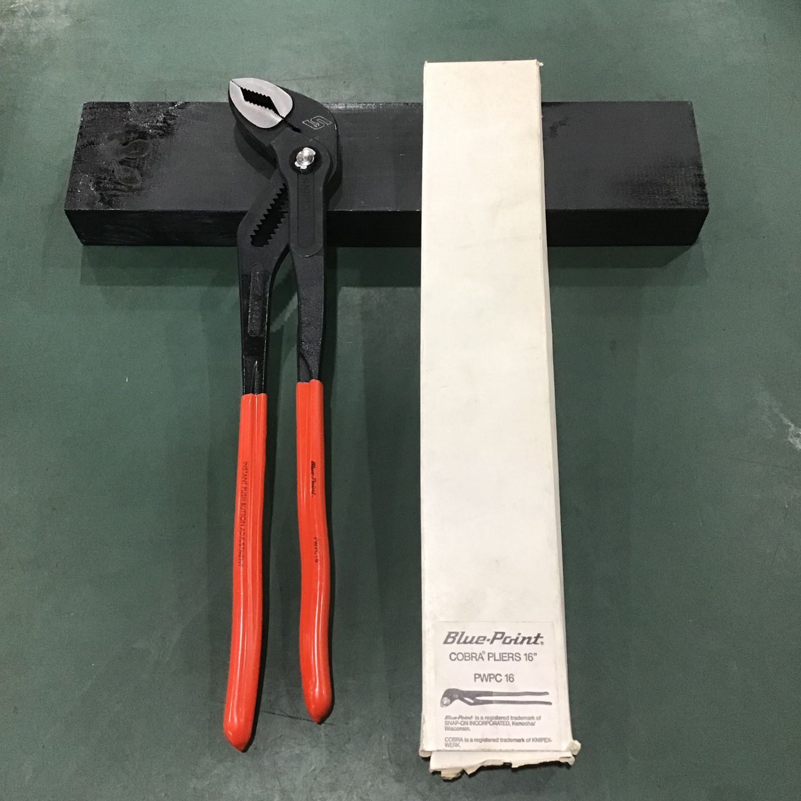 【美品】ブルーポイント(BluePoint) KNIPEX ウォーターポンププライヤ コブラ型 PWPC16 プッシュスライド式 【川口店】