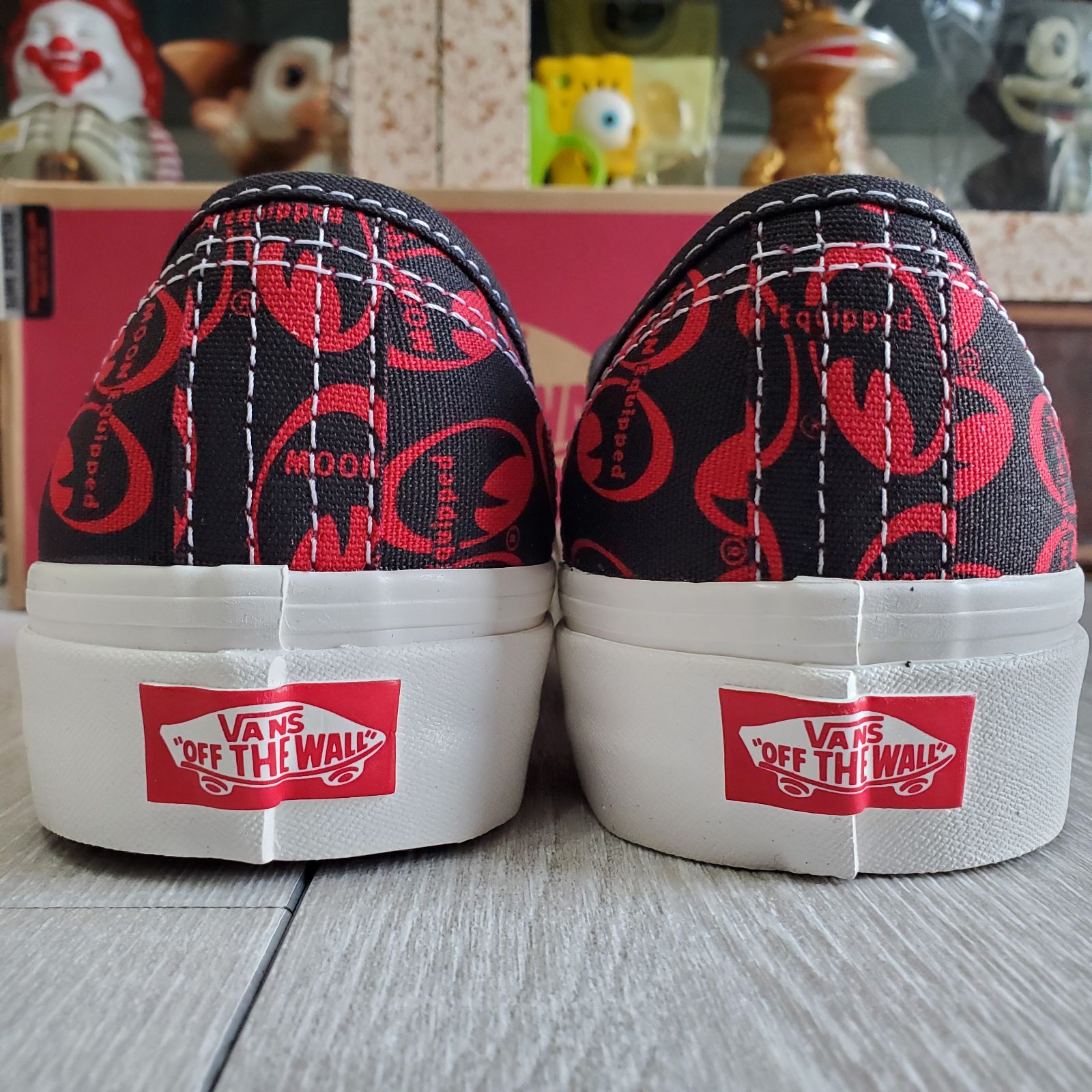 ファッションの VANS×MOONEYES バンズ×ムーンアイズ□新品未使用 2022年 USA企画 靴