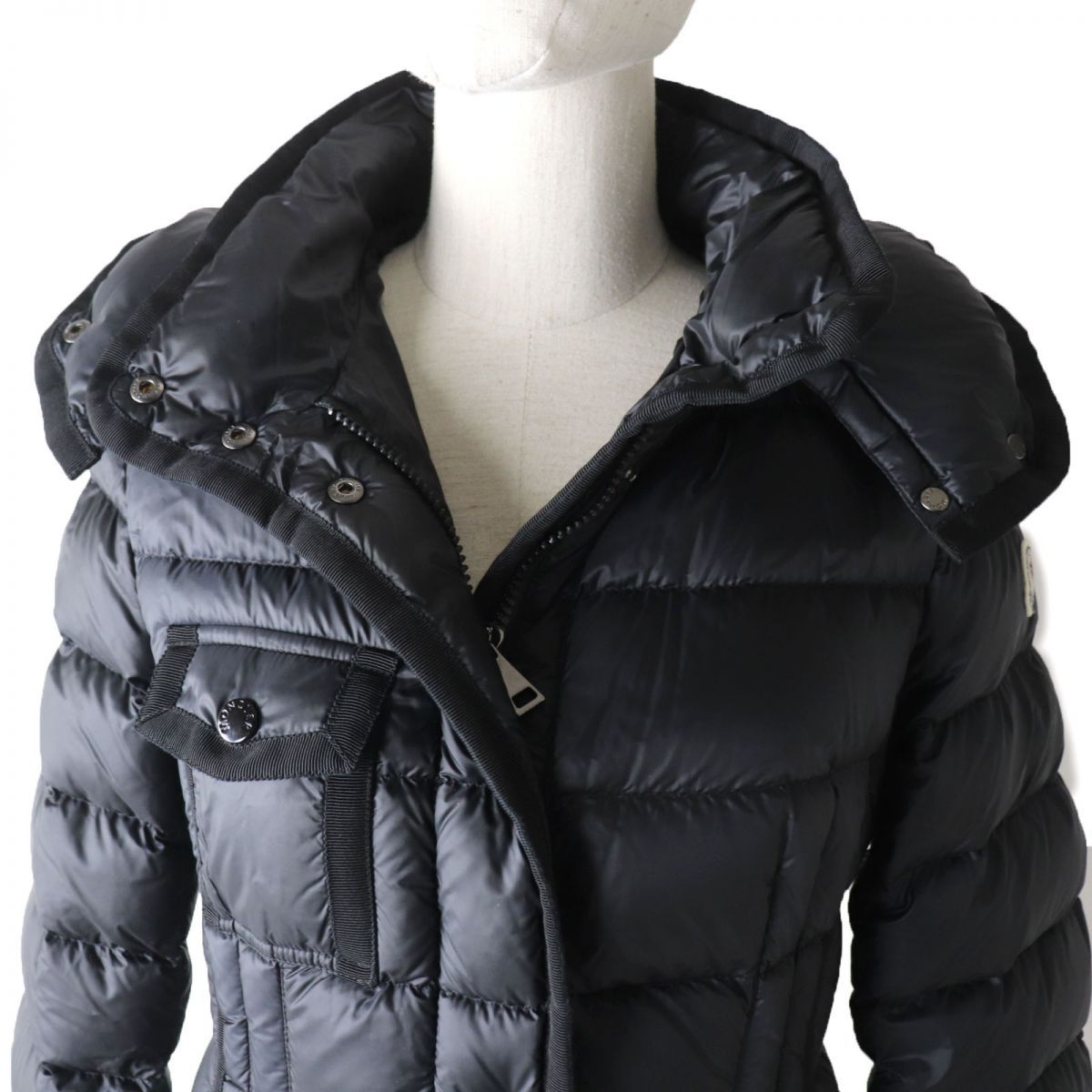 極美品☆国内正規品 MONCLER モンクレール 2021年製 HERMINE 