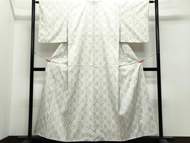 平和屋着物○本場大島紬 白大島 7マルキ 吉祥花文 西武百貨店扱い 正絹