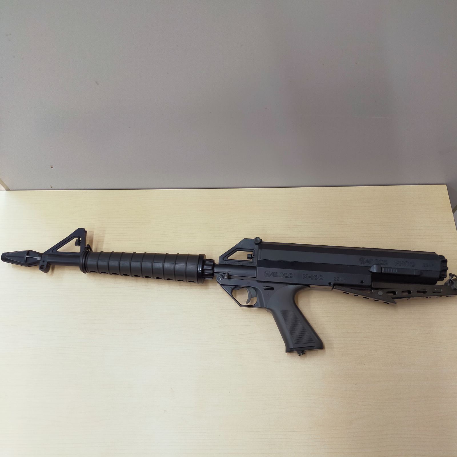 トイテック キャリコ M-100 ガスガン 日本製　ジャンク品 トイテック キャリコ M-100 ガスガン 日本製 ジャンク品 - メルカリ