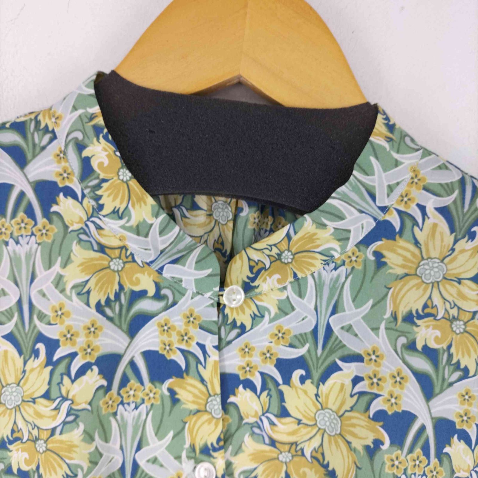 J.Sloane(ジェイスローアン) Stand Collar Blouse ジェイスローアン J.Sloane Stand Collar Blouse レディース JPN