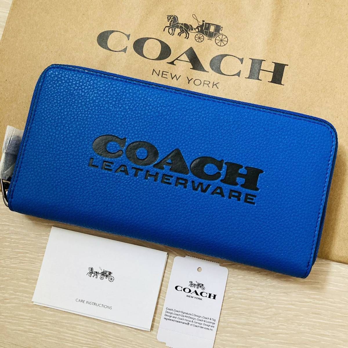 【新品未使用】COACH 長財布 アコーディオン　ラウンドジップ　ブルー　青