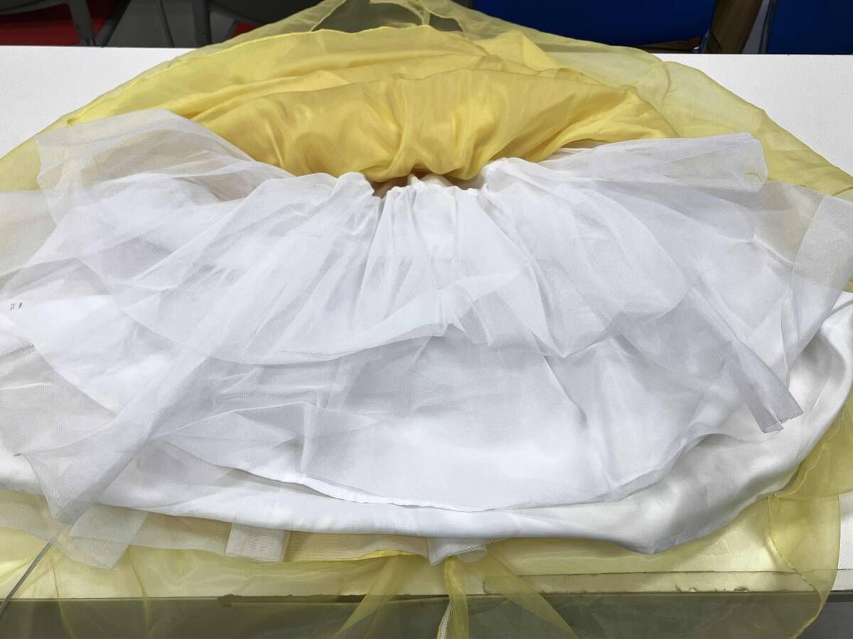 イエロードレス