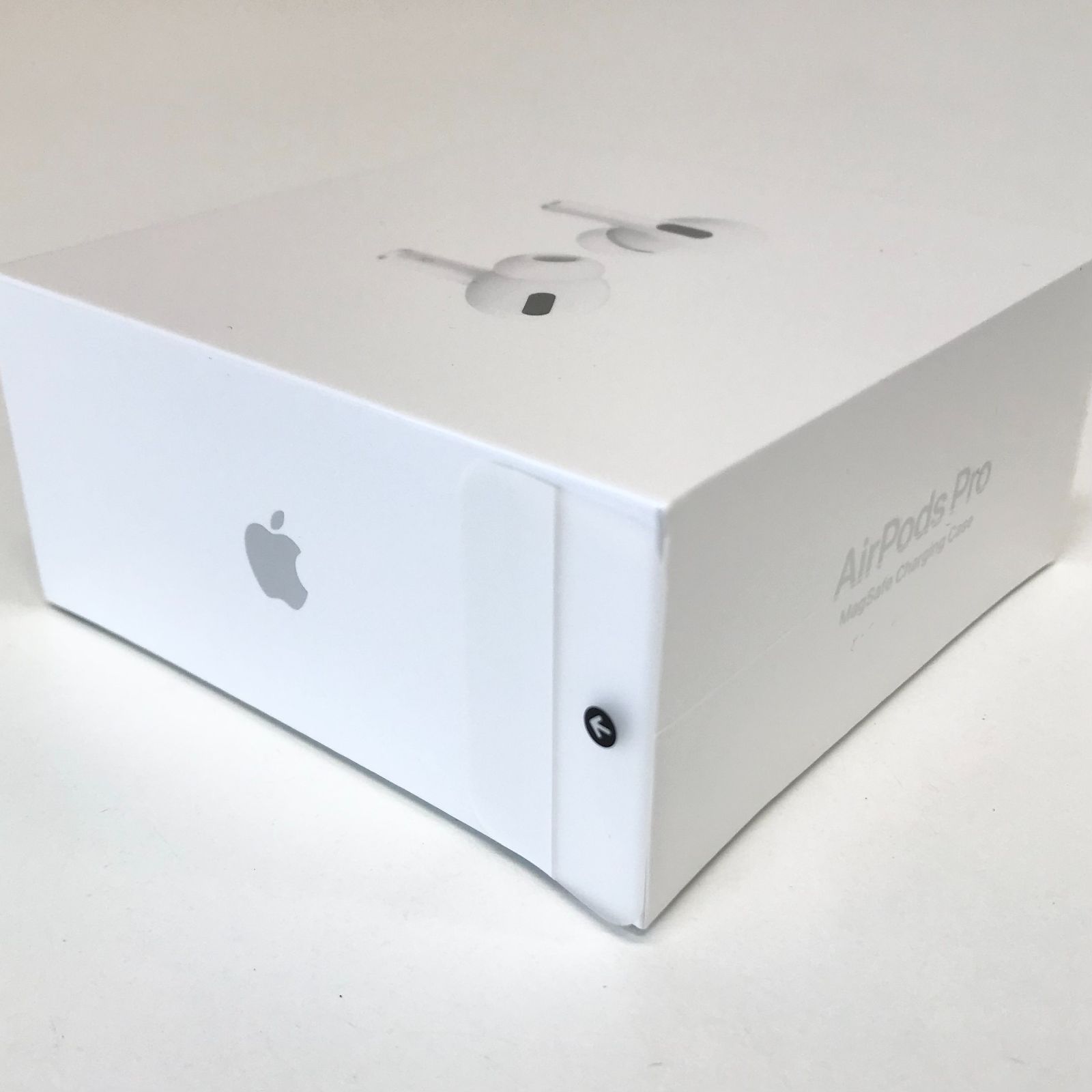 オーディオ機器 イヤフォン θ【新品未開封品】Apple AirPods Pro（2021/MagSafe）