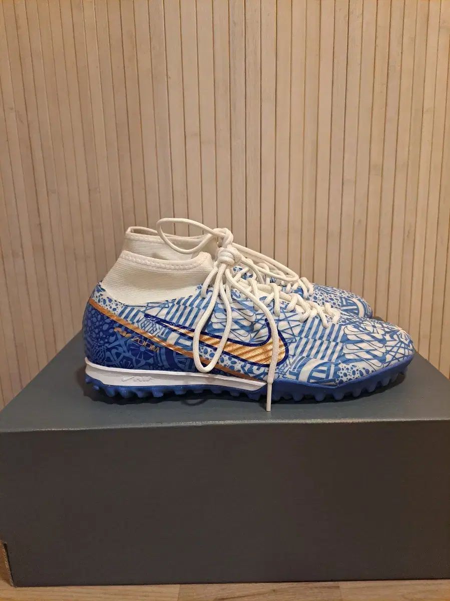 スーパーフライ