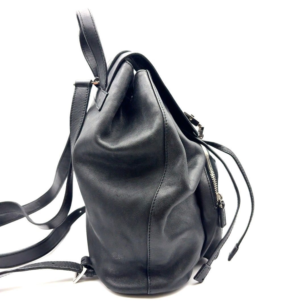 25品/A033664-1/ST18000/X082-2/ GUCCI グッチ レザー リュック
