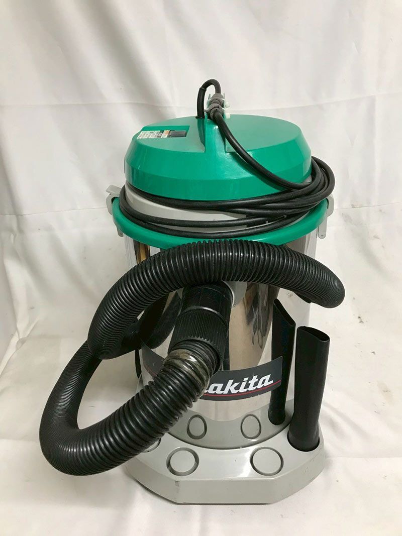 【北見市発】マキタ makita 集じん機 M440 緑 ヘッドブラシ無し (D6415mkmYM) 北見市発】マキタ makita 集じん機 M440 緑 ヘッドブラシ無し (D6415mkmYM)