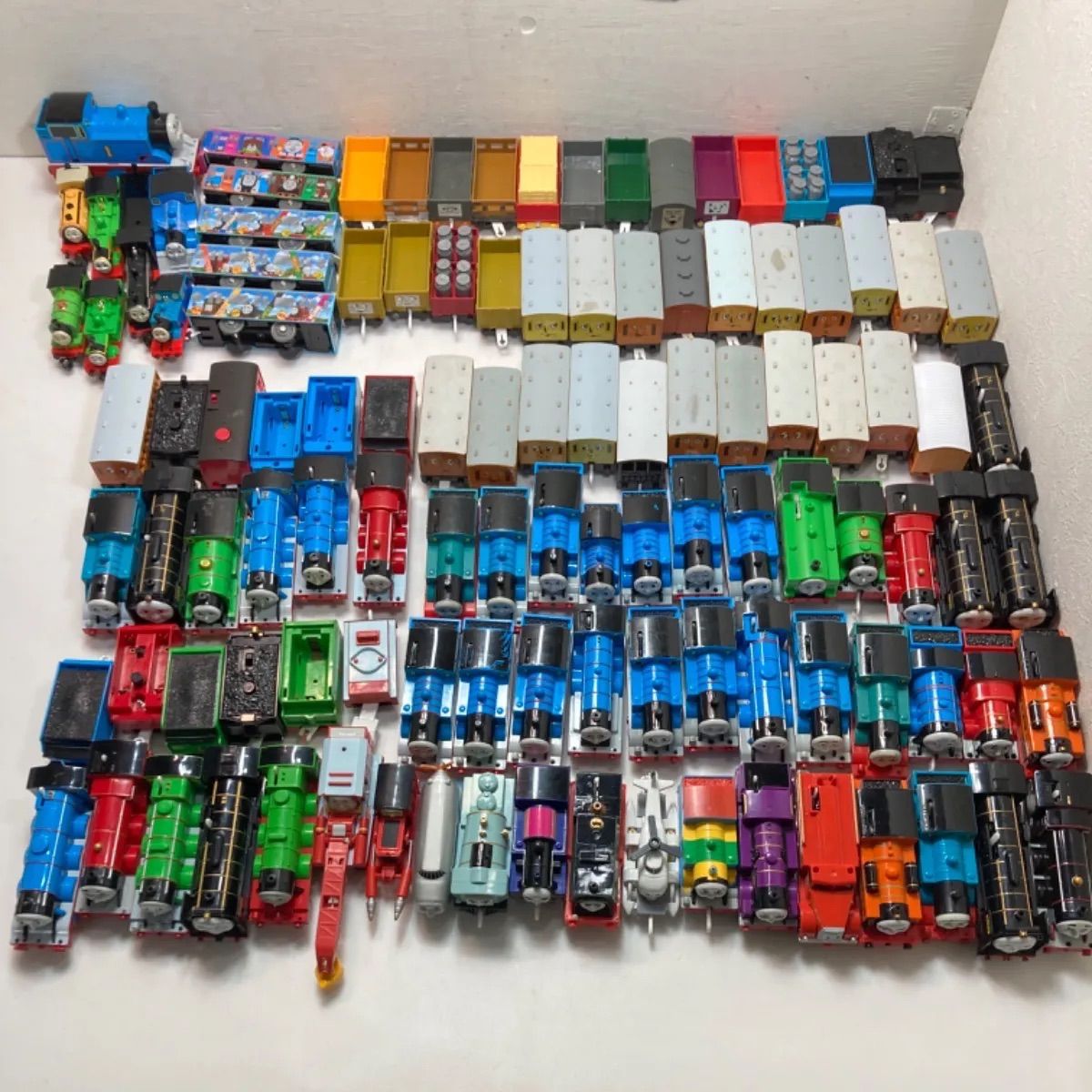 ☆ TOMY プラレール きかんしゃトーマス 列車、貨車 大量 94台
