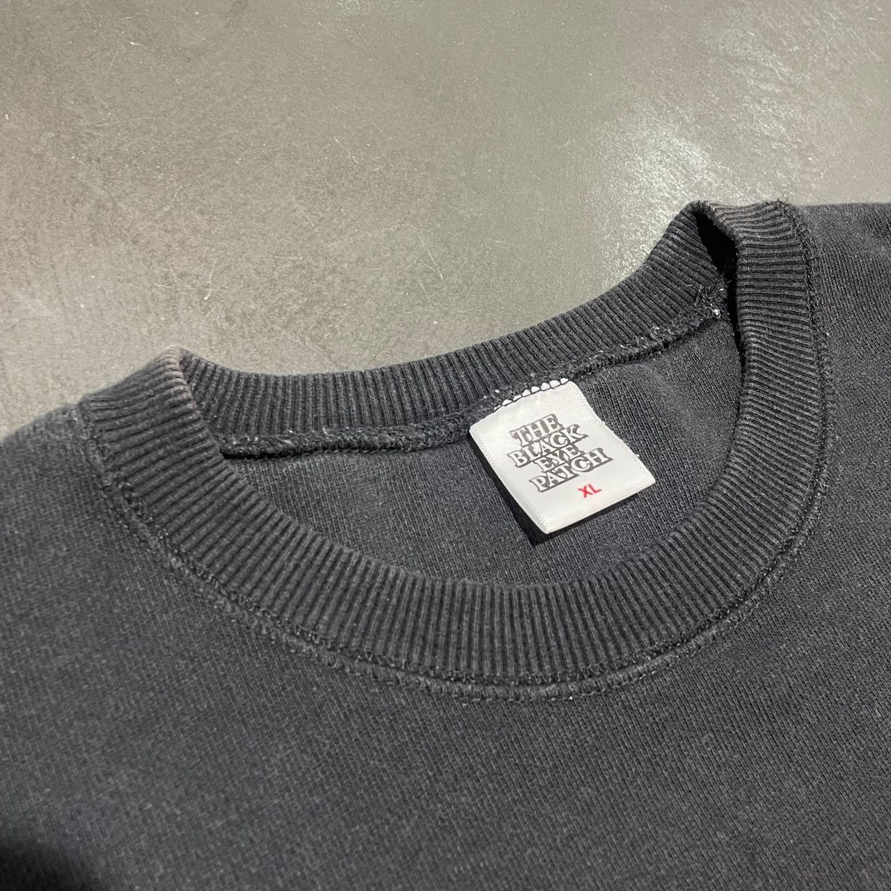 BLACK EYE PATCH 取扱注意 クルーネックスウェット トレーナー 