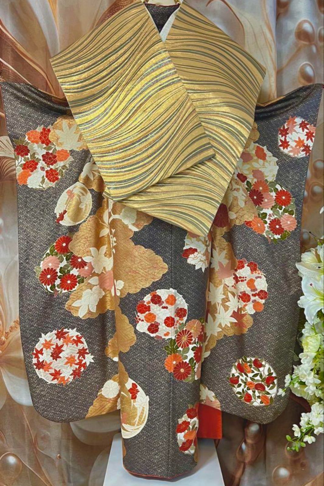 向菊金駒刺繍　雲取り花文　金箔彩　成人式　フルセット　正絹　振袖　振り袖　黒地 向菊金駒刺繍雲取り花文金箔彩成人式フルセット正絹振袖振り袖黒地