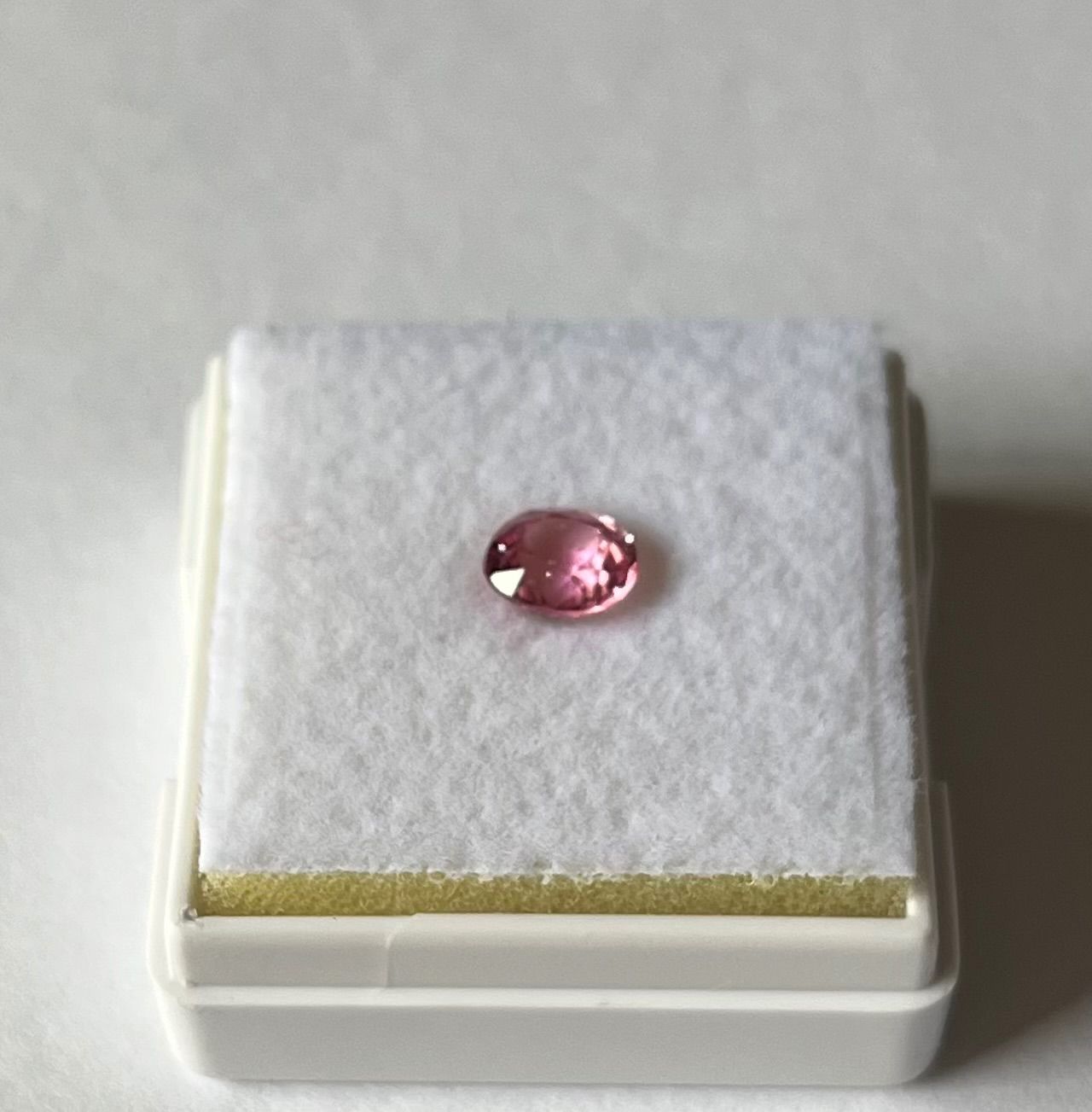 非加熱ピンクスピネル◆ミャンマーモゴック産 0.75ct