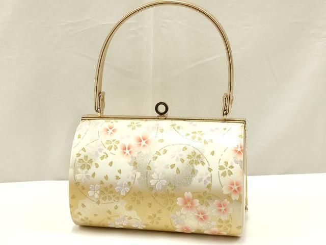 和装バッグ　アイボリー×ゴールド　新品未使用　やや難有り 未使用 和装バッグ ゴールド系 - メルカリ