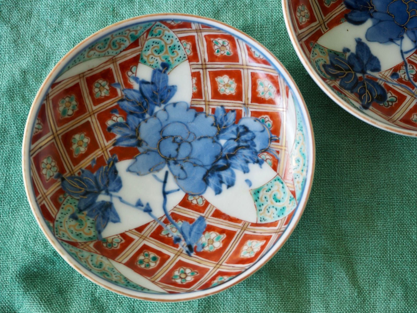 大聖寺伊万里 小皿 2客セット｜色絵金彩 染錦 花格子文 和食器