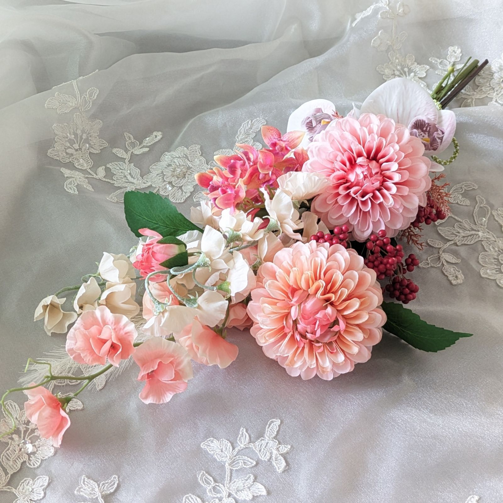 ヘッドピース付き和装ブーケ　ブライダルブーケ　アーティフィシャル ヘッドピース付き和装用ブーケ ブライダルブーケ アーティフィシャル