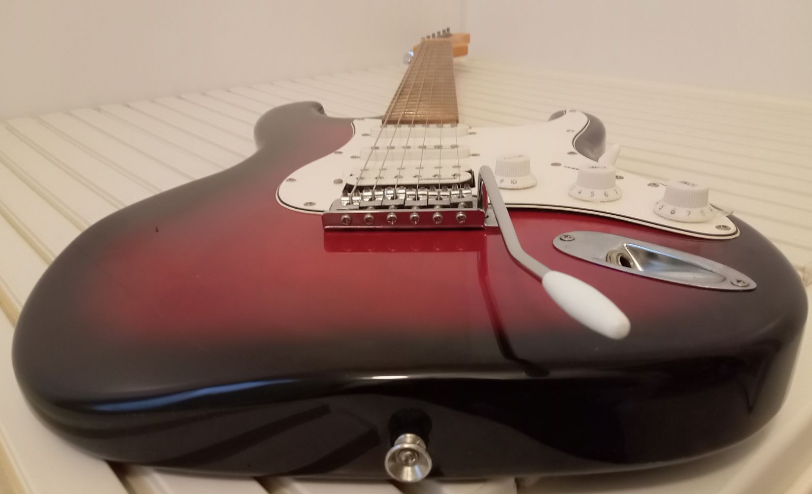 RDR エレキギター ストラトキャスタータイプ Wilkinson pick-up