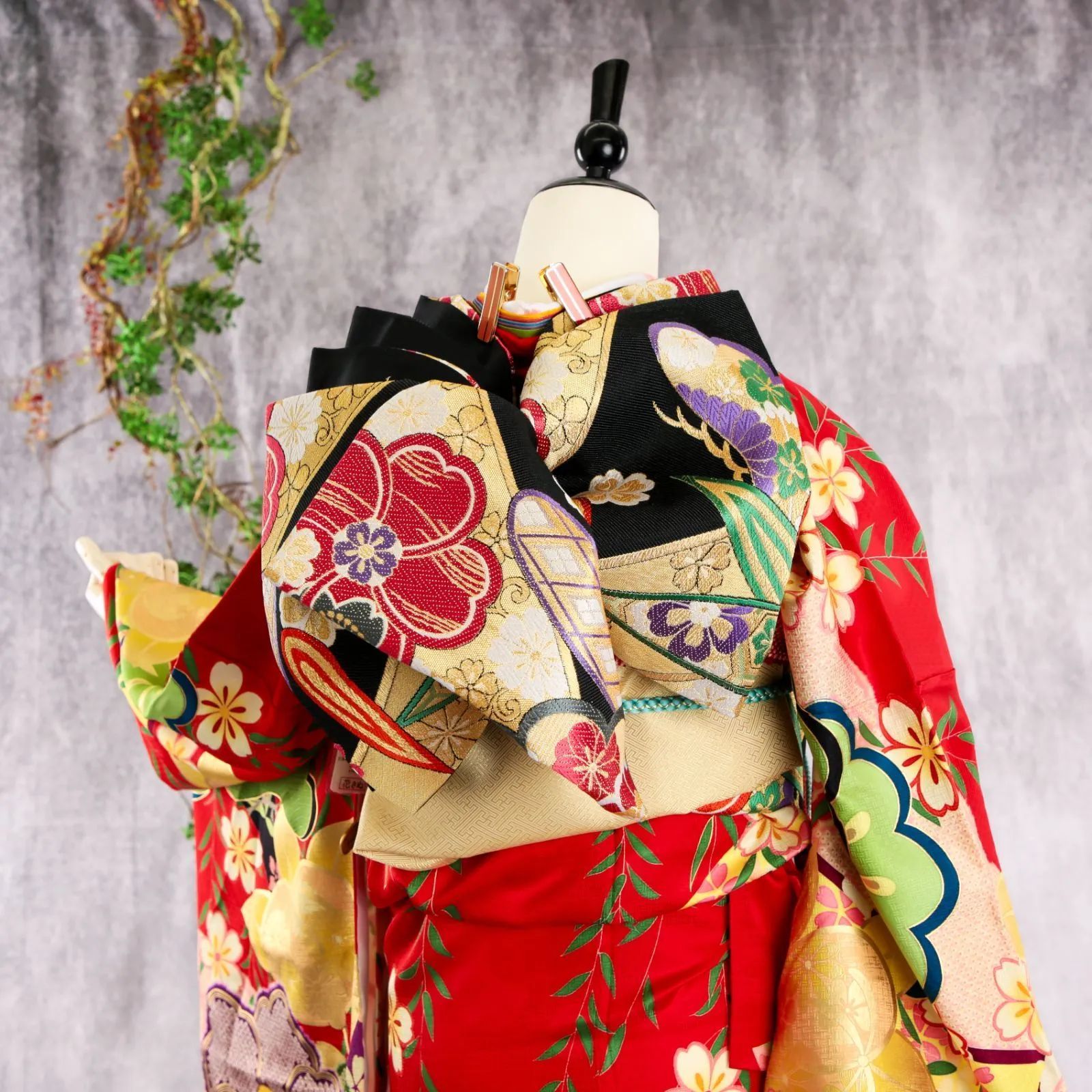 【美品✨️】振袖フルセット ○振袖フルセット 振袖セット 振袖 Lサイズ 中古 赤×レトロ 美品 成人