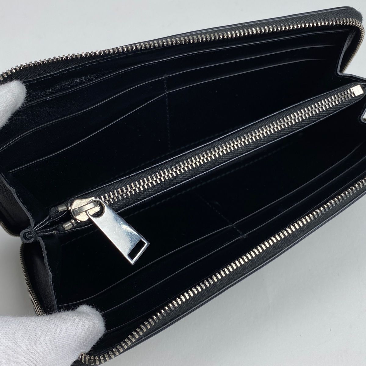 ボッテガヴェネタ BOTTEGAVENETA デザイン ラウンドファスナー 長財布  