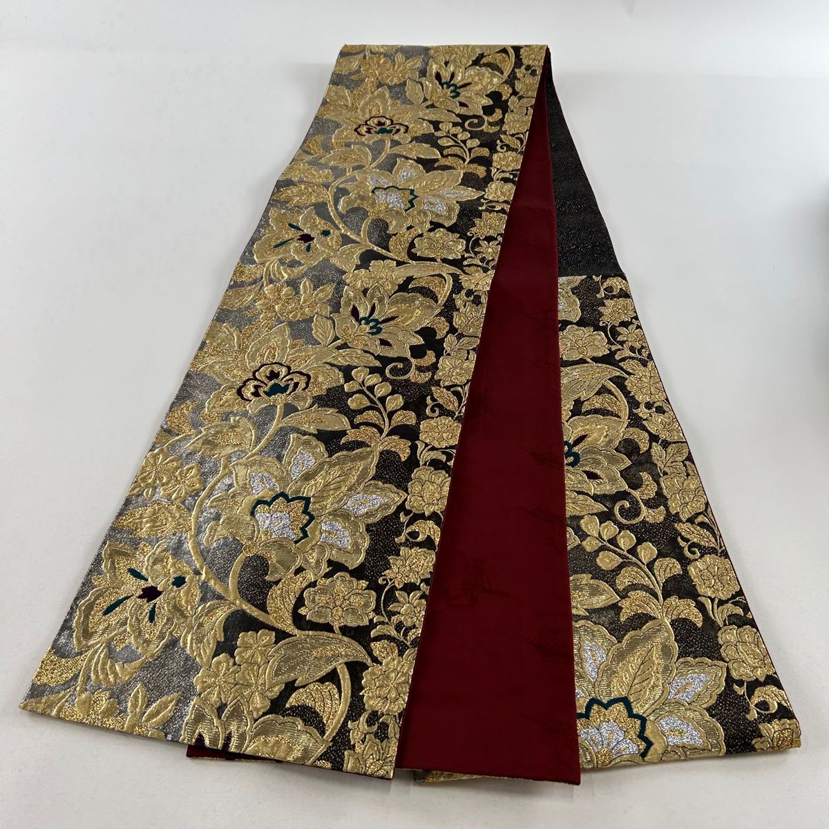 A42新品未使用　美品袋帯　箔　金糸　多彩　　唐草紋　正絹 A42新品未使用 美品袋帯 箔 金糸 多彩 唐草紋 正絹 楽天市場