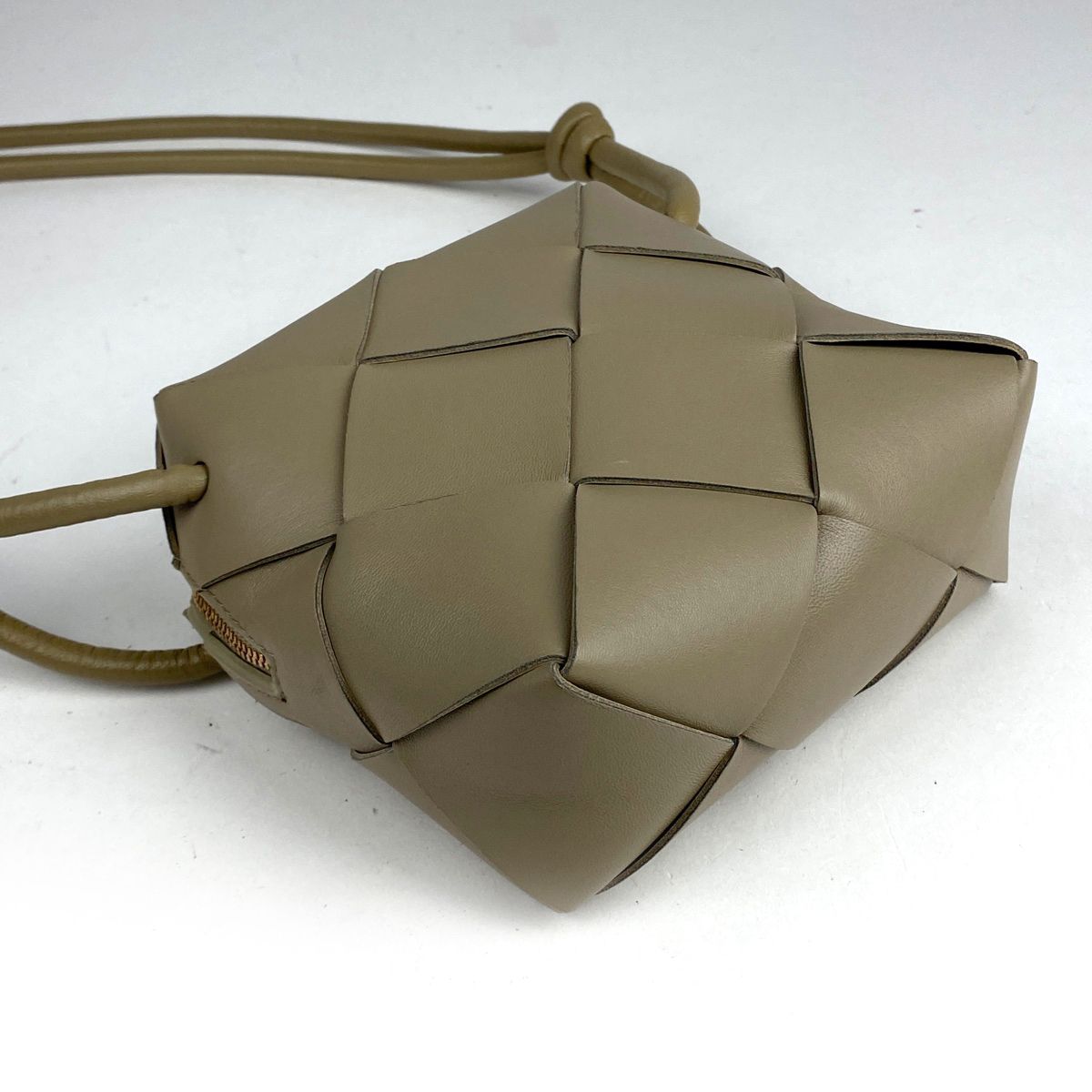 ボッテガヴェネタ BOTTEGAVENETA ミニ カセット カメラバッグ マキシ 