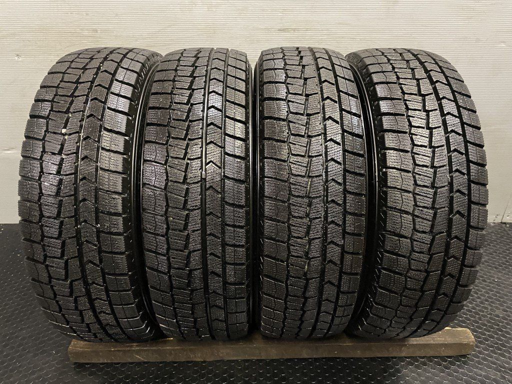 バリ溝 175/65R15 ダンロップ スタッドレスタイヤ 4本 北海道札幌発 未 
