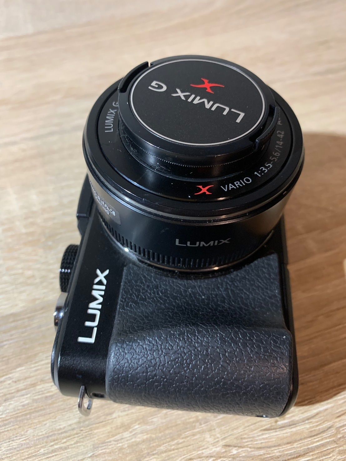 パナソニック LUMIX GX1 + 14-45mm ズームレンズセット パナソニック LUMIX GX1 + 14-45mm ズームレンズセット