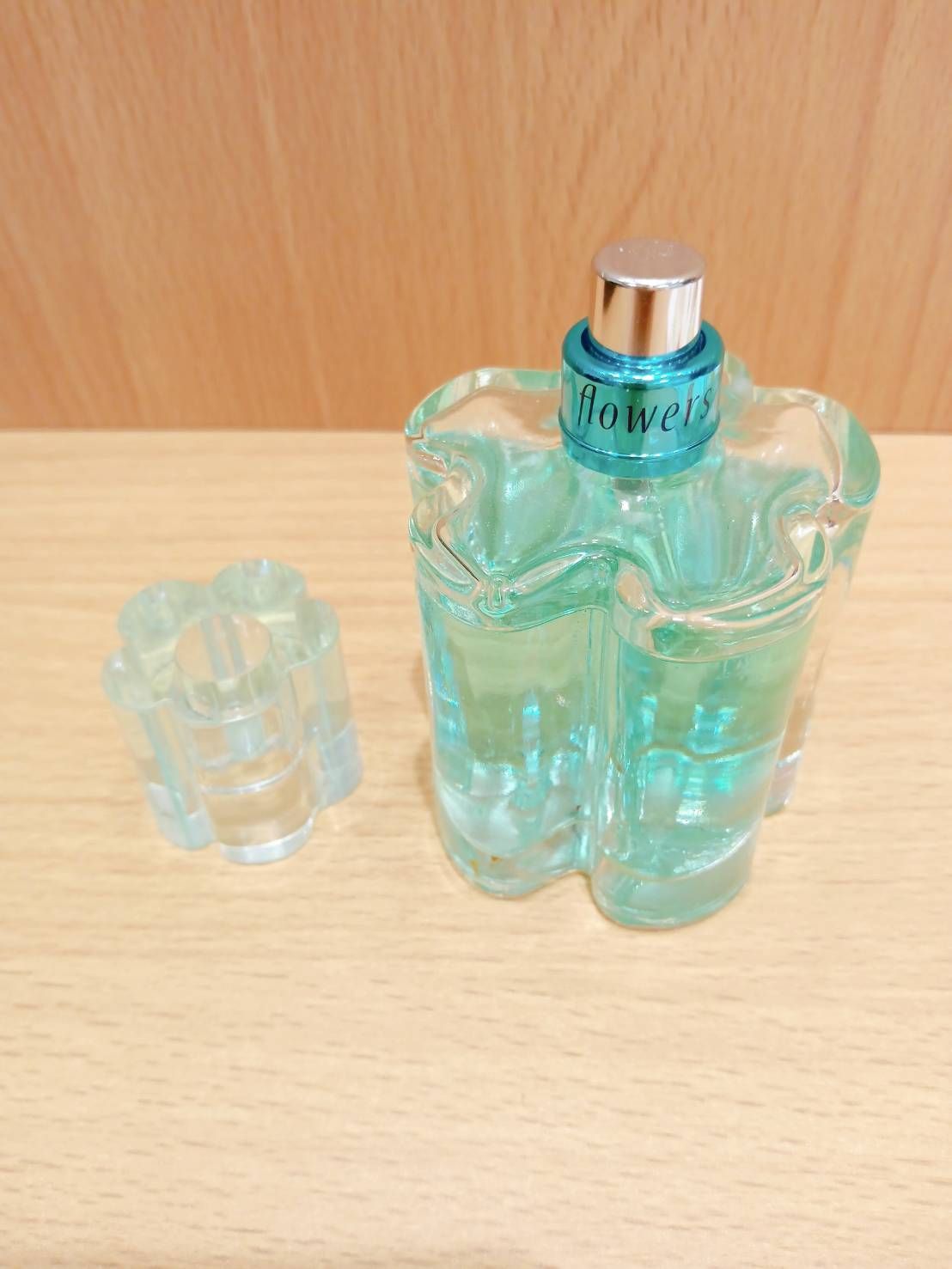 ポニーポニー シークレットフラワーズブルーオードパルファム 60ml - 香水