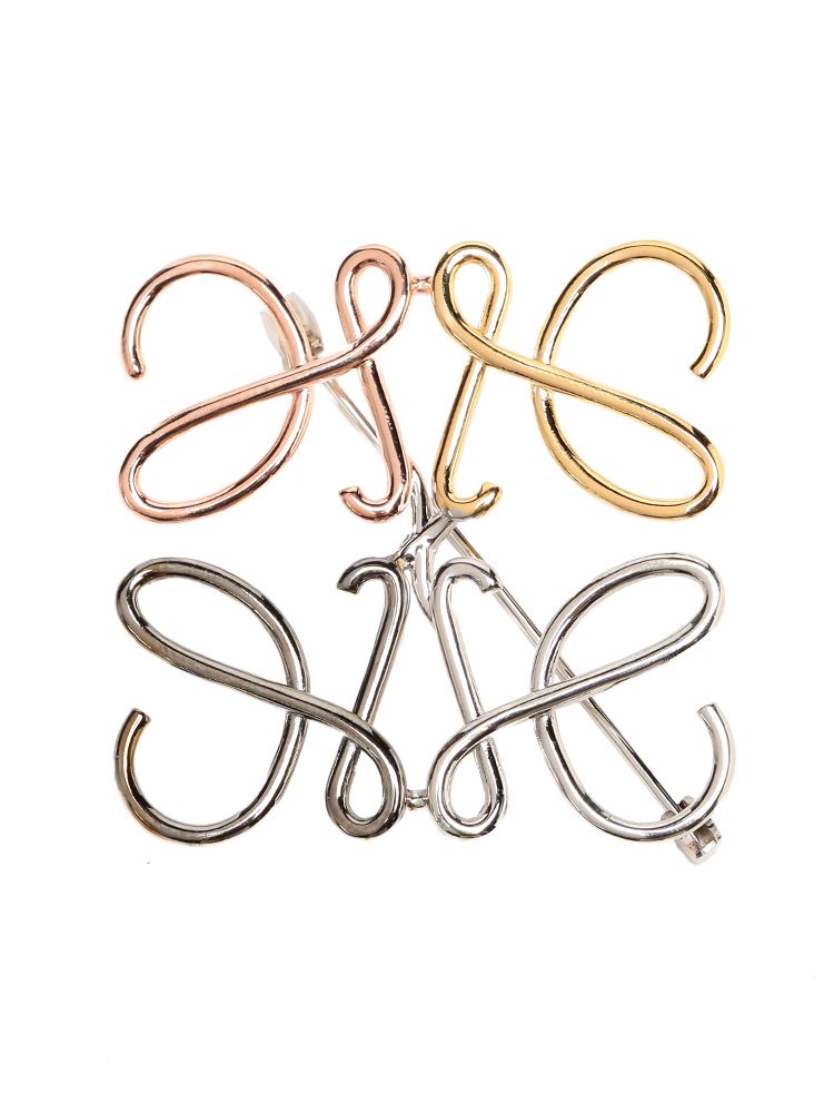 ロエベ　アナグラムブローチ　メタル LOEWE ロエベ アナグラムブローチ メタル ローズゴールド