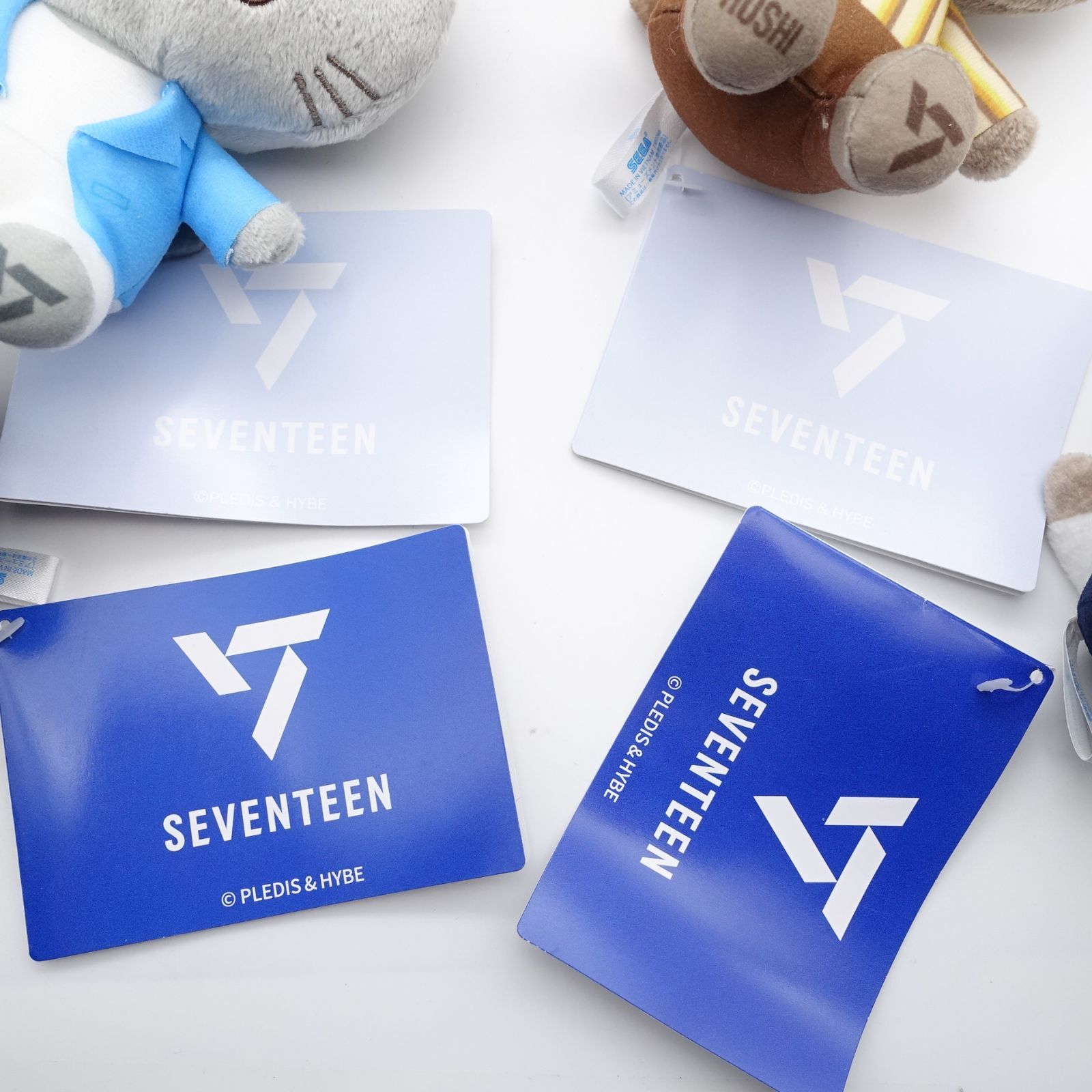 SEVENTEEN ANIMAL COORDY ぬいぐるみ　26種セット SEVENTEEN」の“ANIMAL COORDY”ぬいぐるみとポーチがセガプライズ