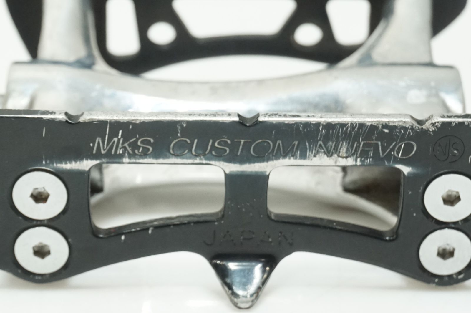 MKS SUPREME ペダル シルバー/ブラック 楽天市場】三ヶ島ペダル(MKS) シュプリーム ペダル ブラック (NJS