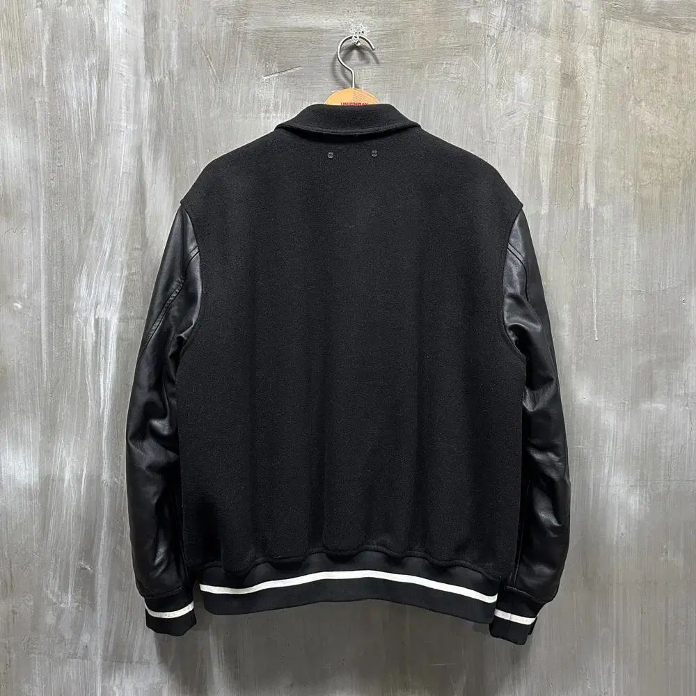 お見逃し無く！ ILCORSO イルコルソ ブルゾン スタジャン メンズ 100 jp6 魚のような