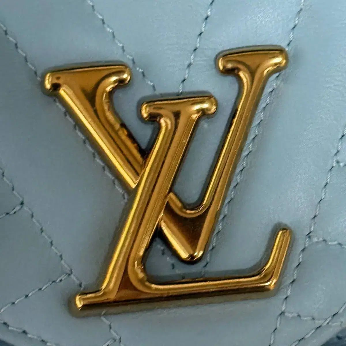 Louis Vuitton(ルイヴィトン) ニューウェーブ チェーンバッグ