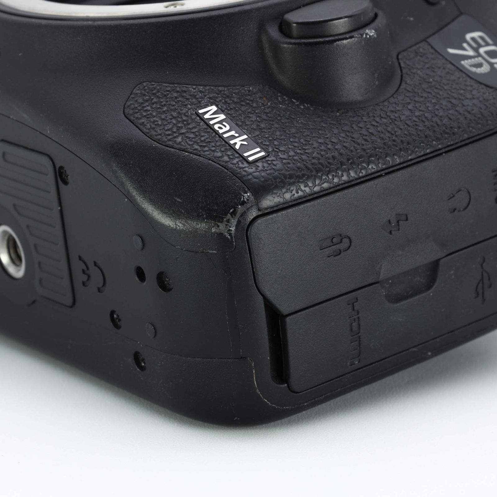 ◾️美品◾️ キヤノン　Canon EOS 7D Mark II ボディ 価格.com - CANON EOS 7D Mark II ボディ 純正オプション