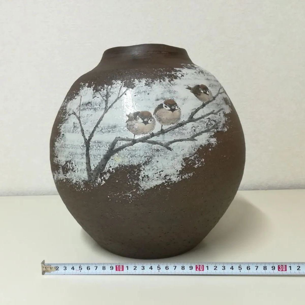 美品　九谷焼　作家物　中村陶志人　雀　花瓶　花器　フラワーベース 九谷焼 花瓶 フラワーベース 中村陶志人 「福雀」中古美品 送料