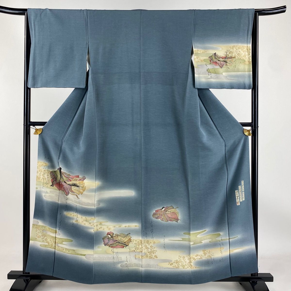 付下げ 袷 紬 ブルー 落款有り しつけ付き 新品 織座くれはとり製 落款 着物 正絹 仕付け糸付“飾らずに華を