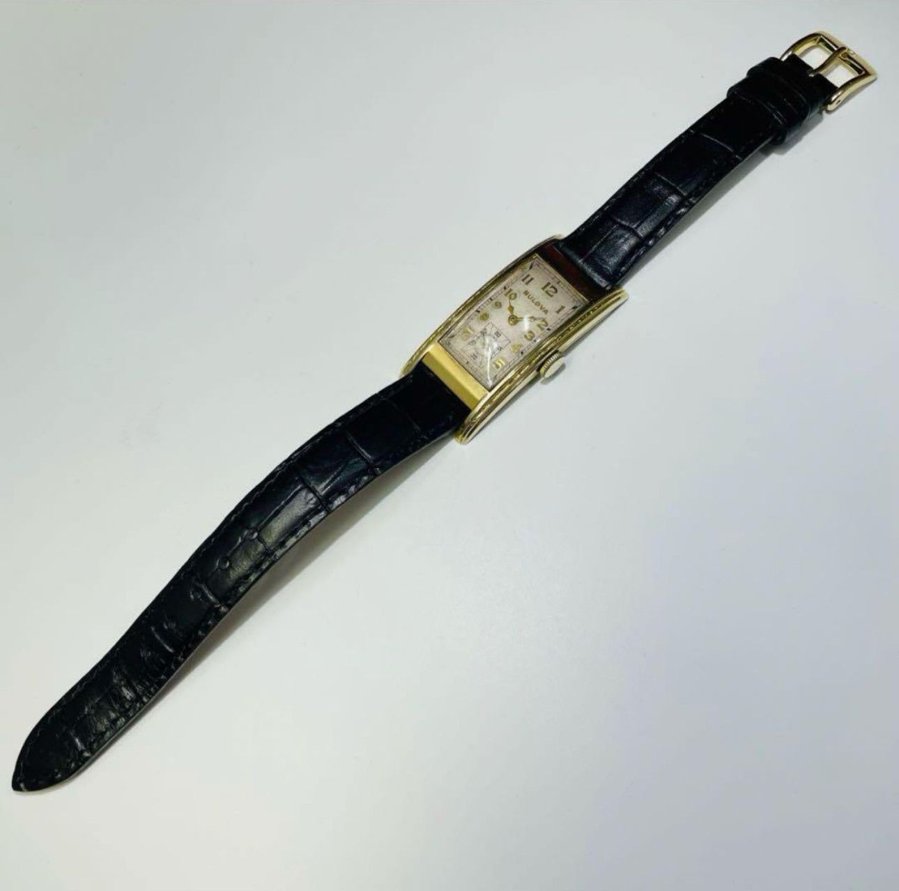 【OH済】希少 40s BULOVA カーベックス 純正リューズ 手巻き 腕時計 OH済】希少 40s BULOVA カーベックス 純正リューズ 手巻き 腕時計