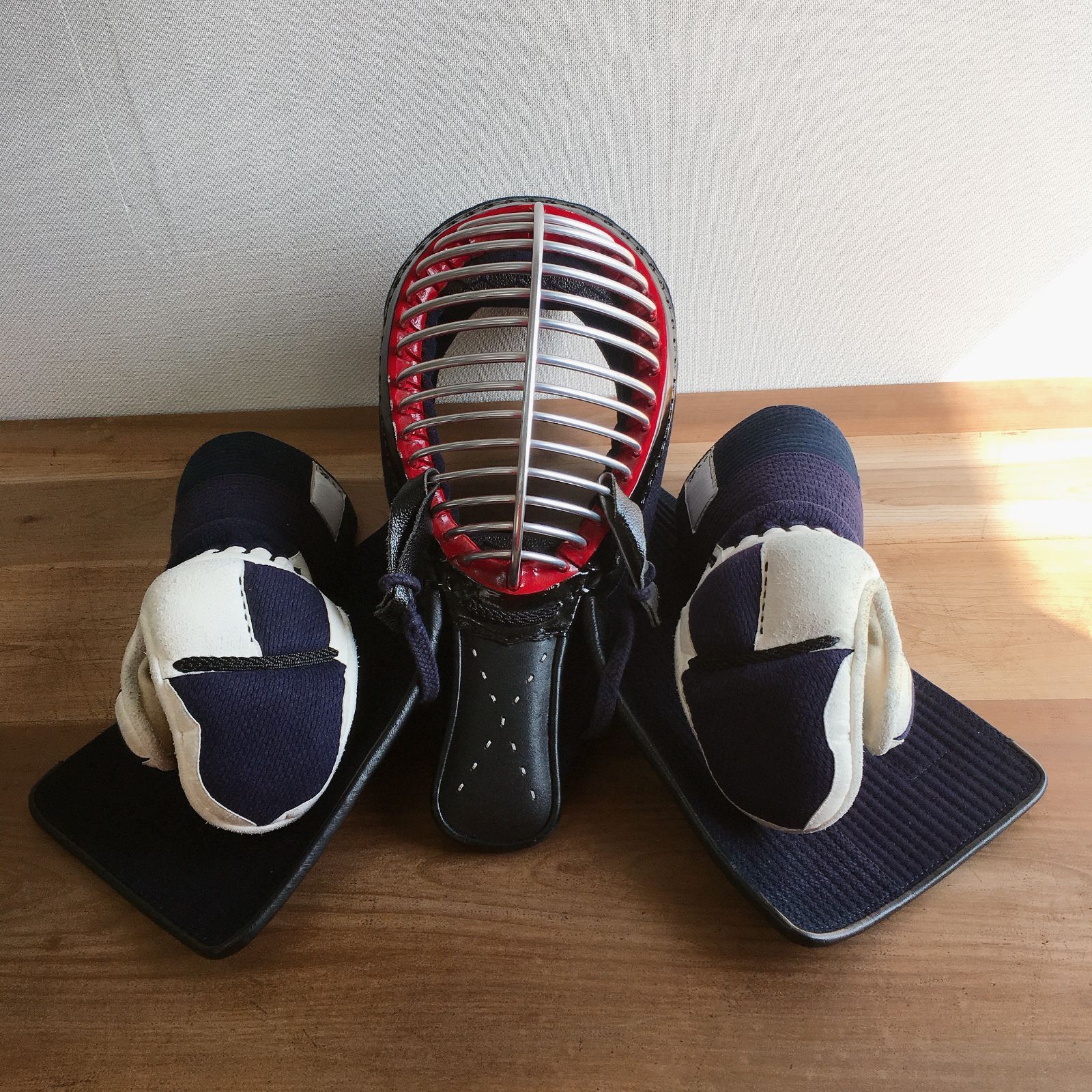 a188☆剣道防具☆面と小手のセット☆八武☆7㎜ミシン刺し☆一般(大きめ