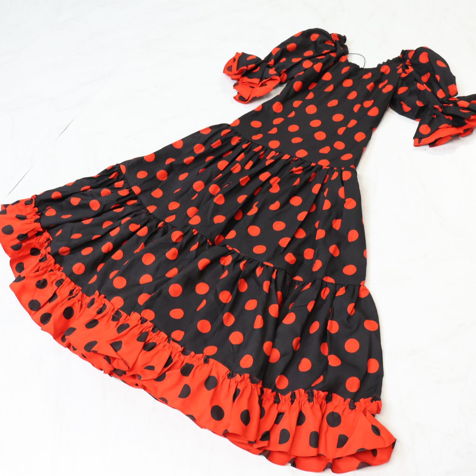 美品 フラメンコ衣装】レッド ワンピース ドレス 赤 黒 水玉 美品 フラメンコ衣装】レッド ワンピース ドレス 赤 黒 水玉