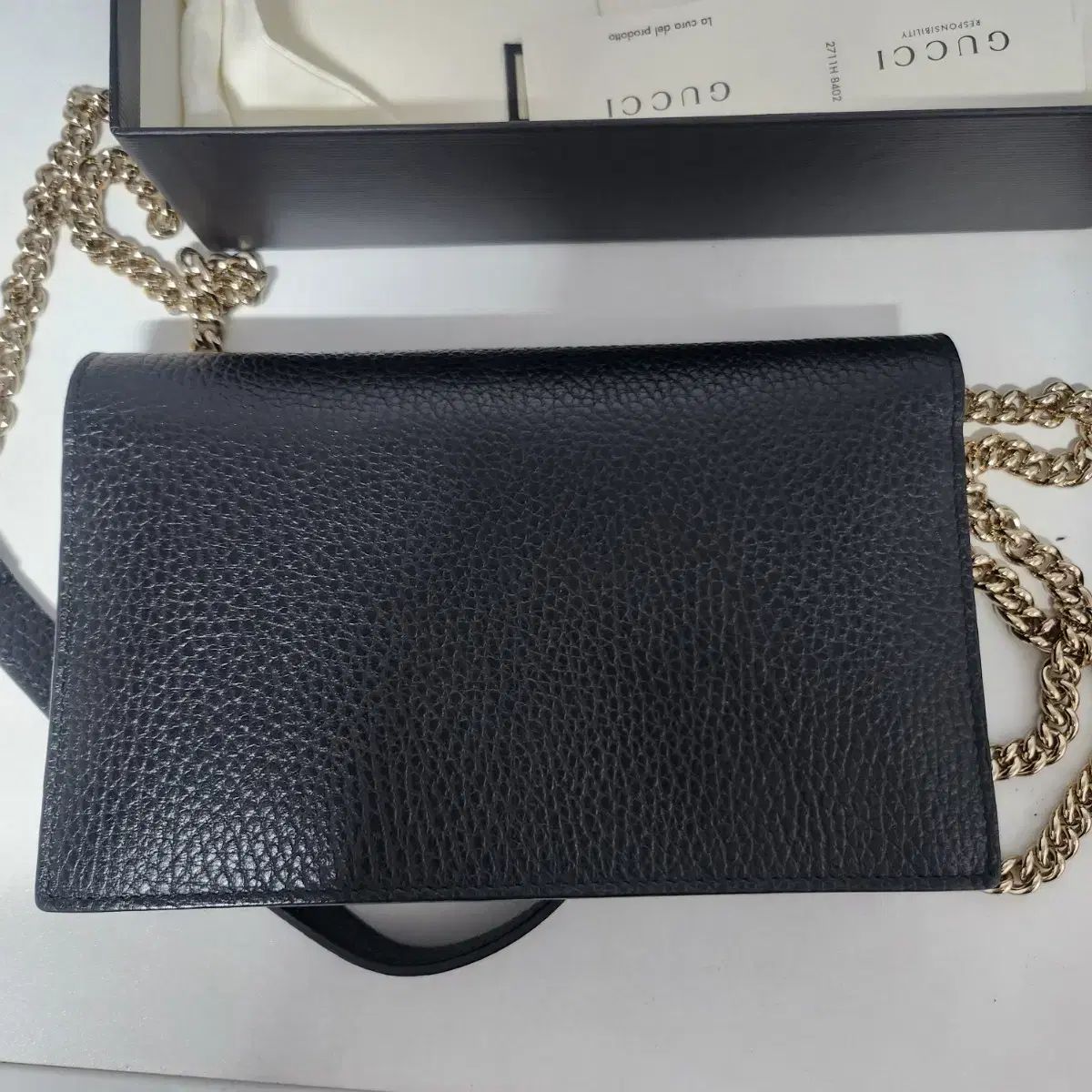 チェーン クロスバッグ