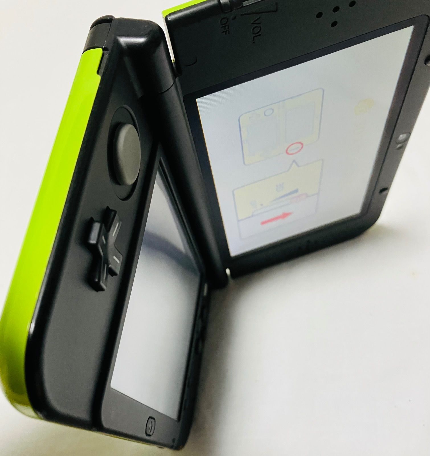 ニンテンドー Newニンテンドー3DS LL ライム×ブラック 箱付 - メルカリ