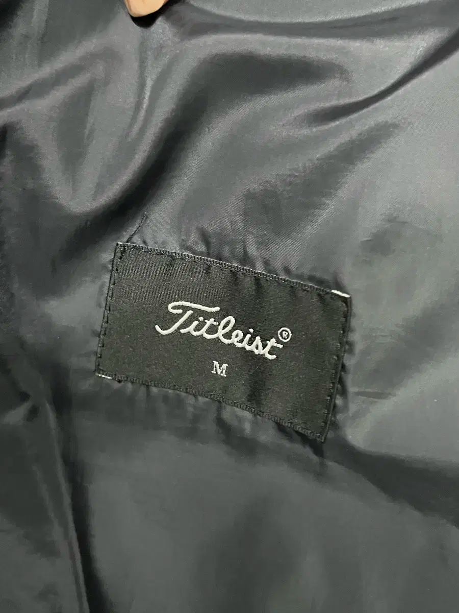送料無料も! Titleist タイトリスト ダウン ベスト グレー 綺麗な