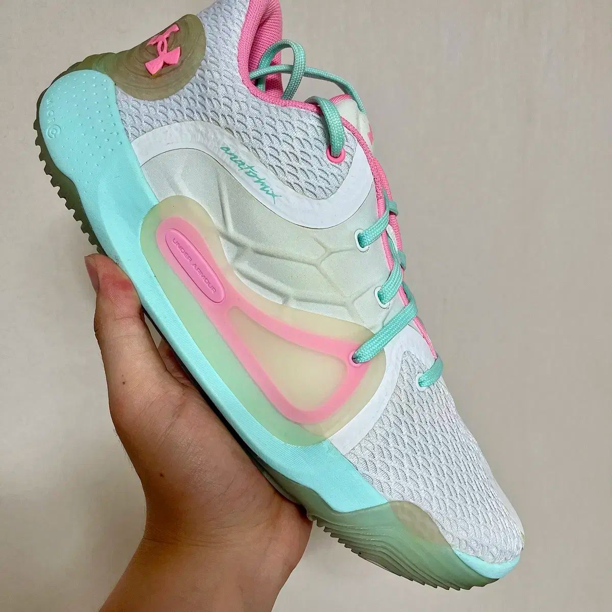 285 アンダーアーマー スポン2 バスケシューズ スニーカー