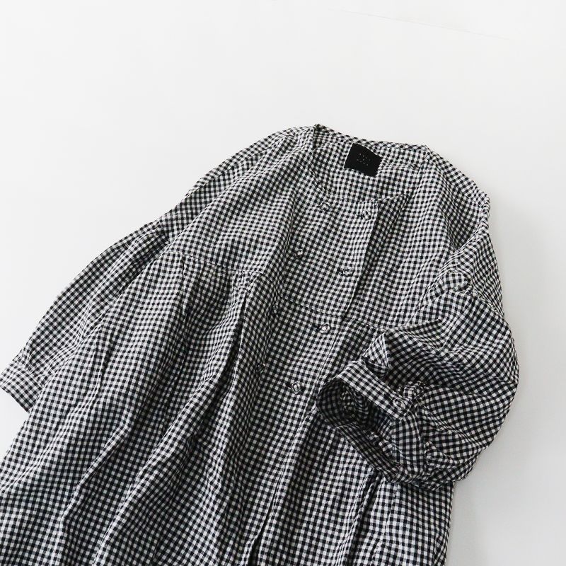 オオカミとフクロウ ハリネズミのエクリュ オオカミとフクロウ