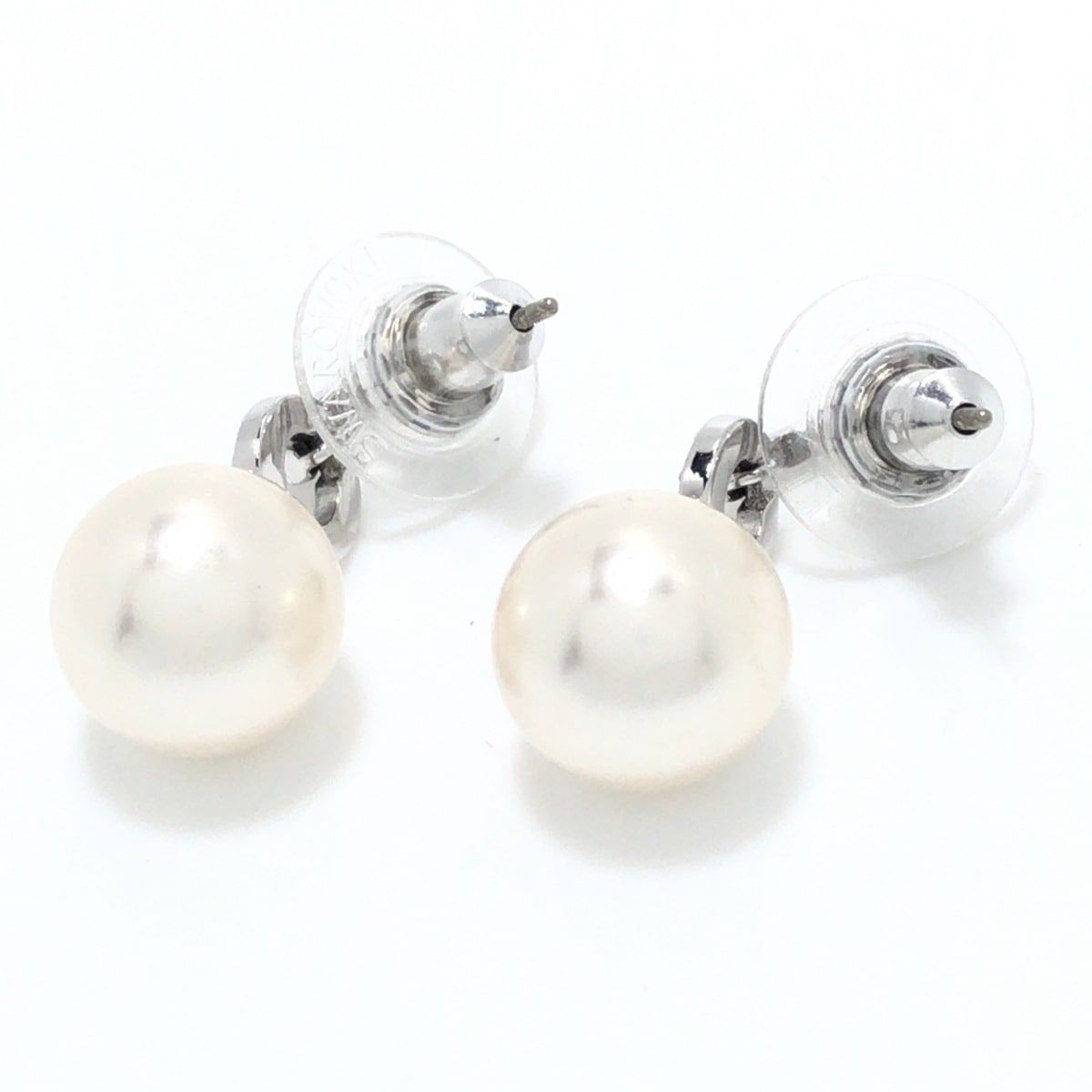 ピアス
