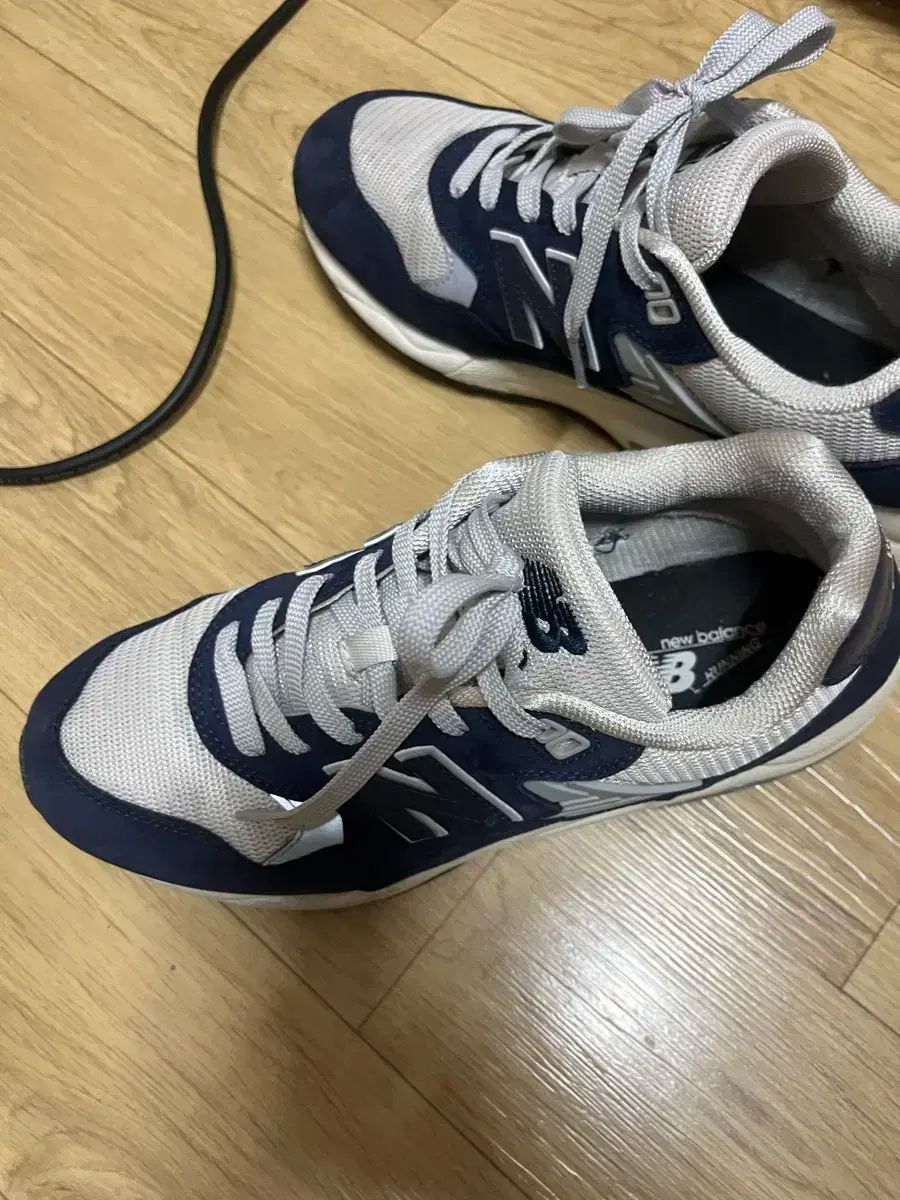 New Balance(ニューバランス) 580 ネイビー 265