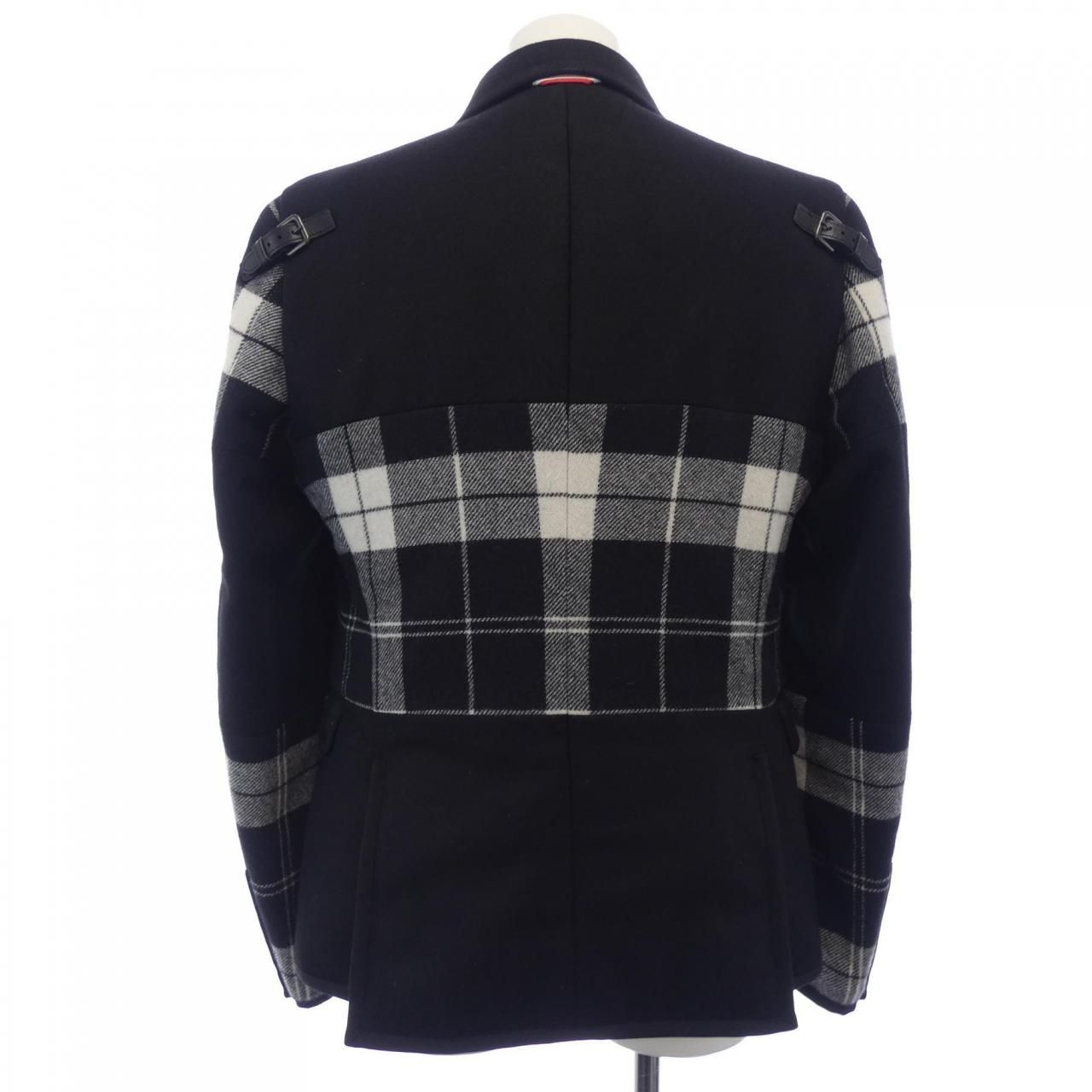 モンクレールガムブルー MONCLER GAMMEBLEU A23913009549 ダウンジャケット